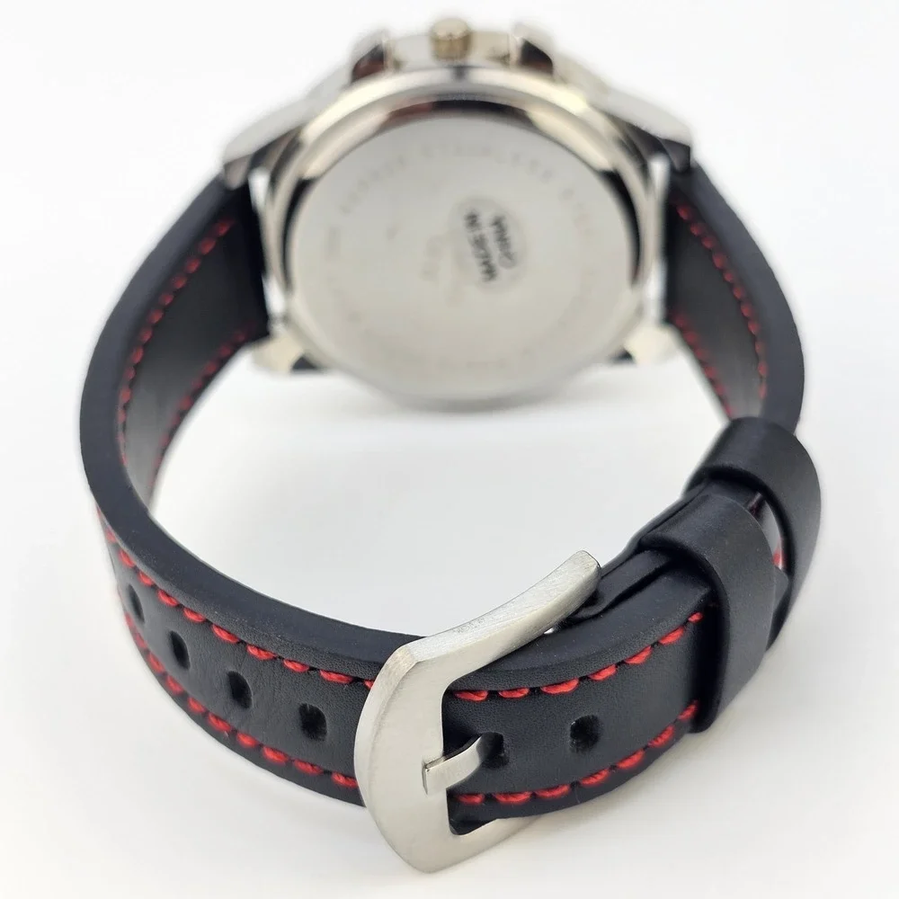 Men's Analog Watch 44MM Black Dial‎ Black Red Faux Leather Bands New Battery